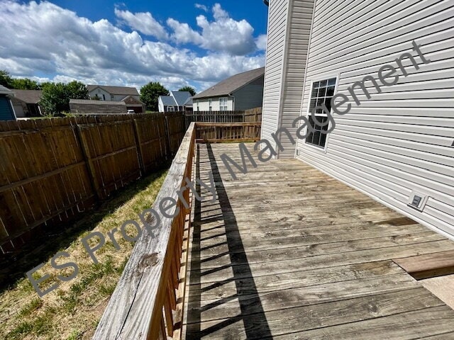 Building Photo - Great 3 Bedroom 2.5 Bathroom Two Story Home in Franklin Township!