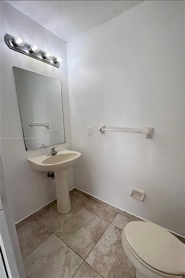 Building Photo - 13990 SW 260th St
