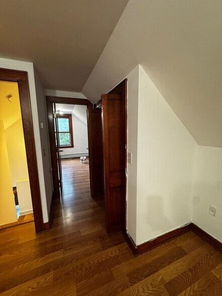 Building Photo - 47 E Gilson Ave