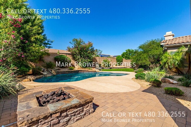 Building Photo - 4326 E Melinda Ln