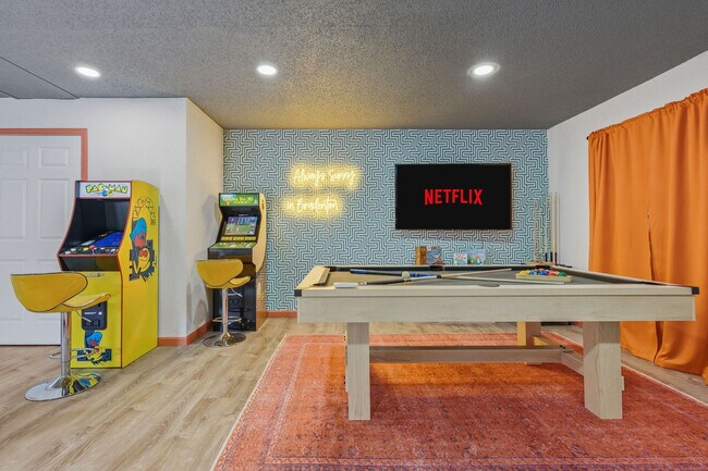 Building Photo - 428 46th St NW