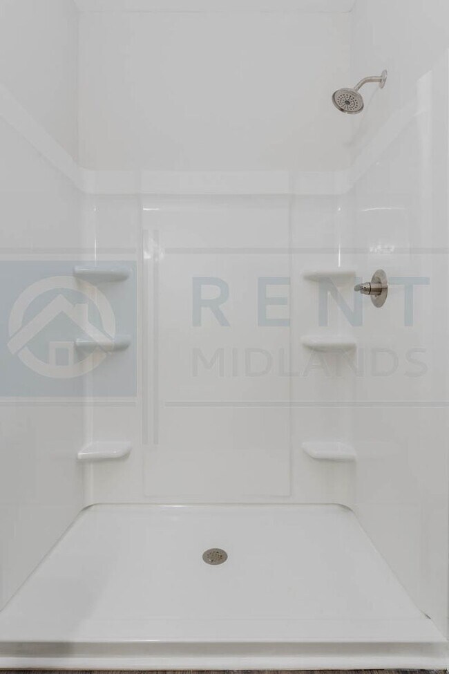 Building Photo - Newly built 3 bedroom, 2 bath Home