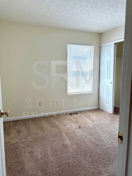 Building Photo - 7022 Shanty Creek Dr