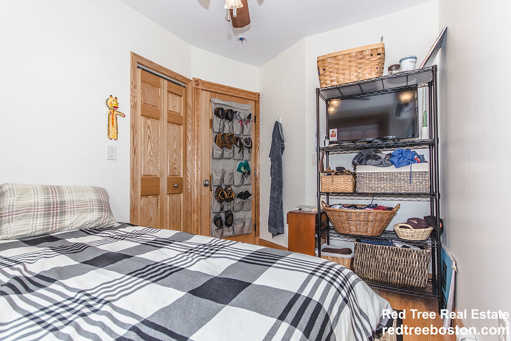 Building Photo - 14 S Russell St