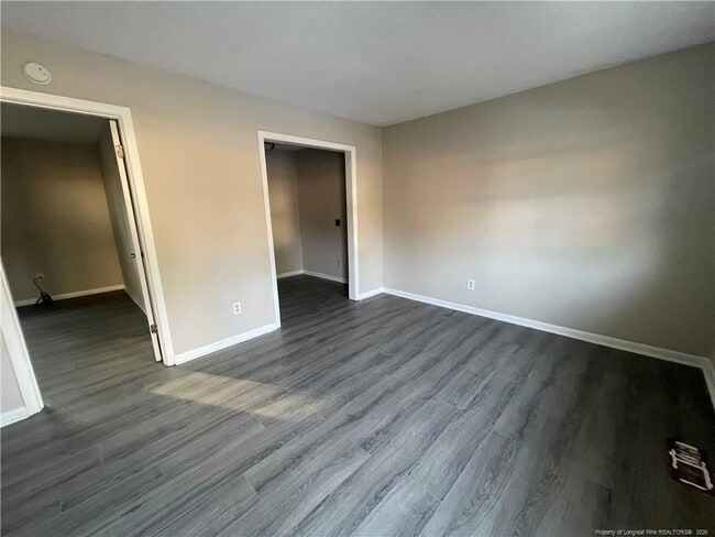 Building Photo - 4953 Fieldcrest Dr