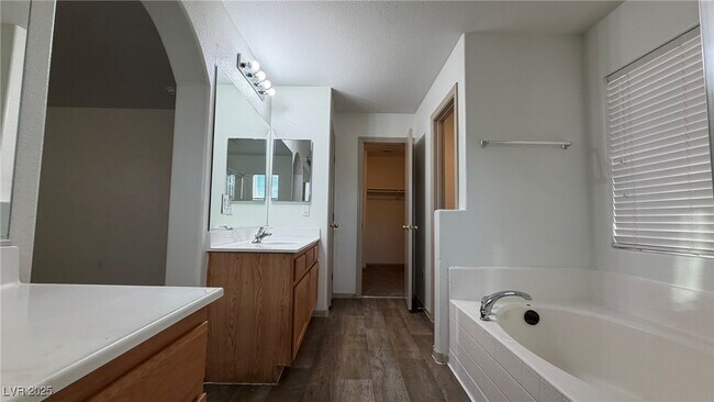 Building Photo - 9243 Sterling Hill Ave