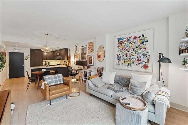 Building Photo - 1400 Hudson St