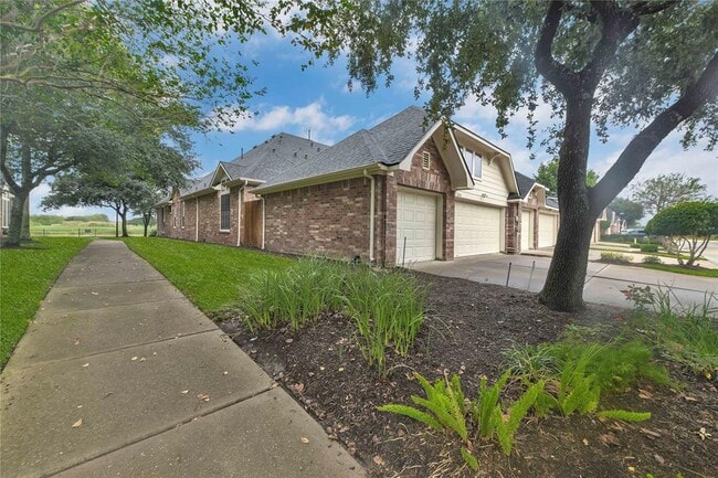 Building Photo - 2634 Arbor Hill Ln