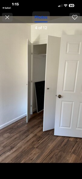 Building Photo - 8619 Bennett Ave