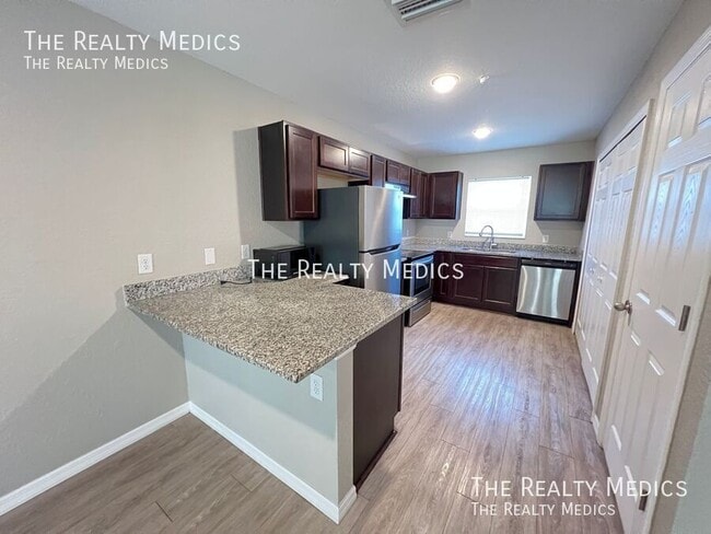 Building Photo - 41 Juniper Pass