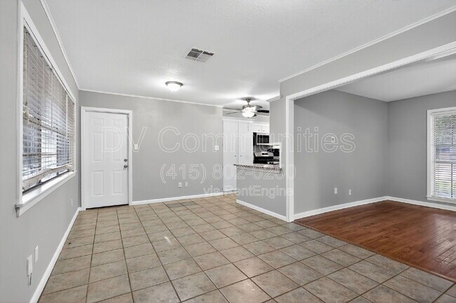 Building Photo - 3828 Avenue N