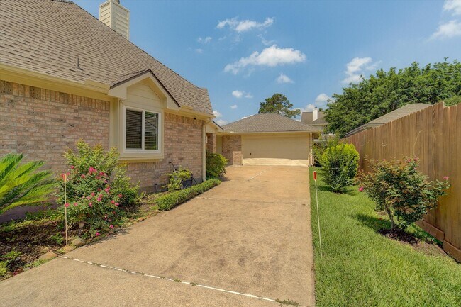 Building Photo - 21702 Cayman Point Dr