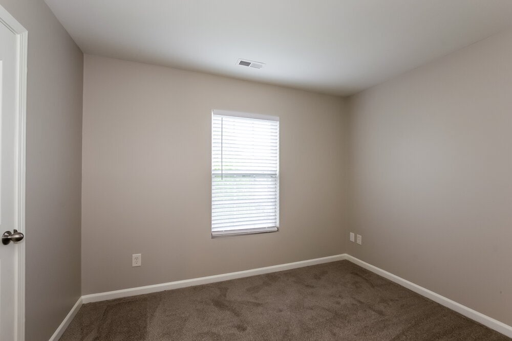 Building Photo - 717 Aberdeen Glen Pl