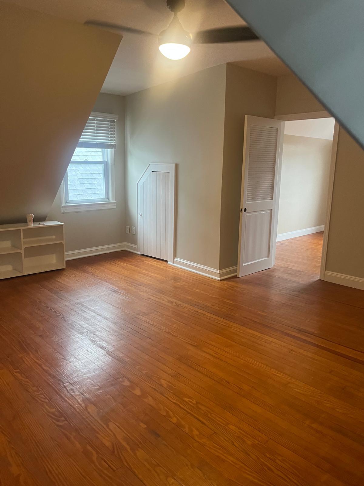 Building Photo - 97 W 54th St