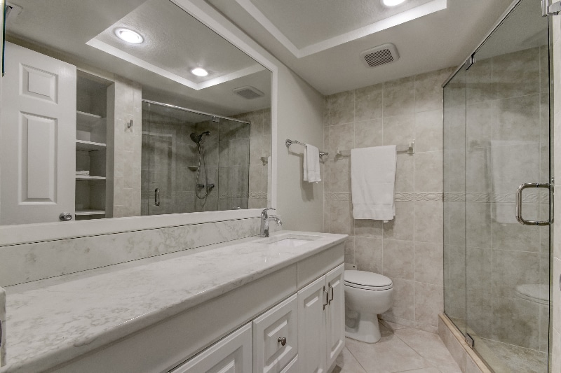 Building Photo - 4480 Overlook Dr NE