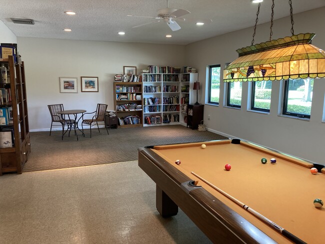 Community Library and pool table - 824 SW 9th Street Cir