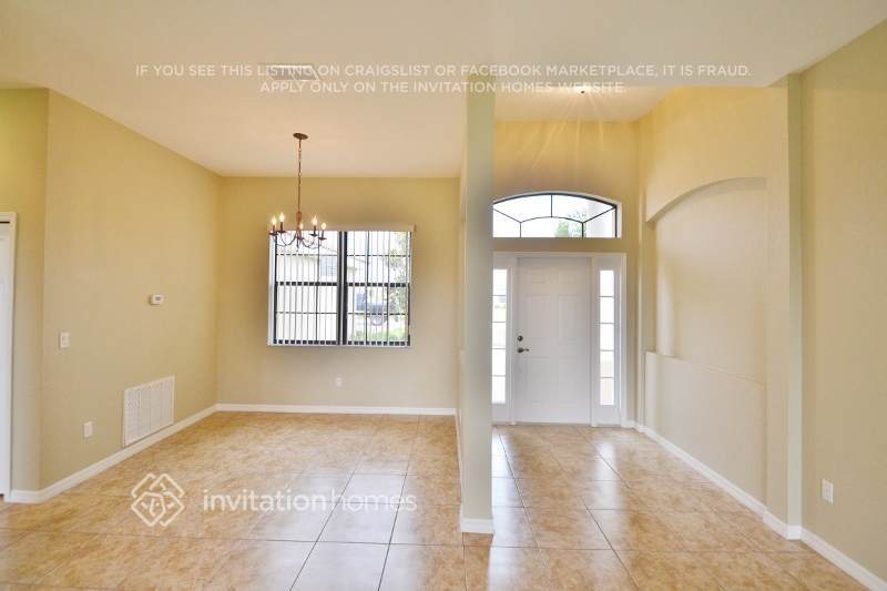 Building Photo - 444 Caraway Dr