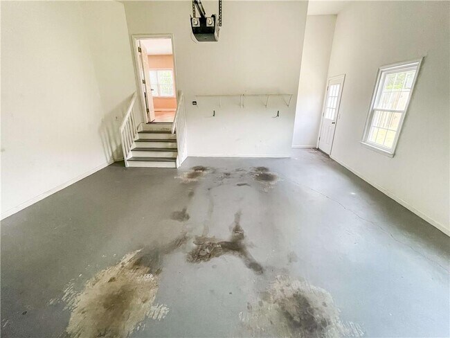 Building Photo - 1598 Brentwood Dr