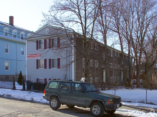 Building Photo - 215-217 Whipple St