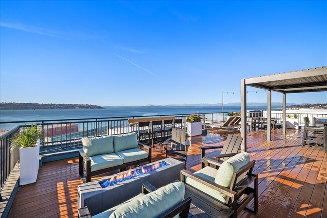 Building Photo - Oceana