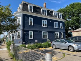 Building Photo - 33 Valley St