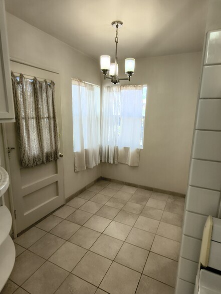 Building Photo - 1234 Dorner Dr