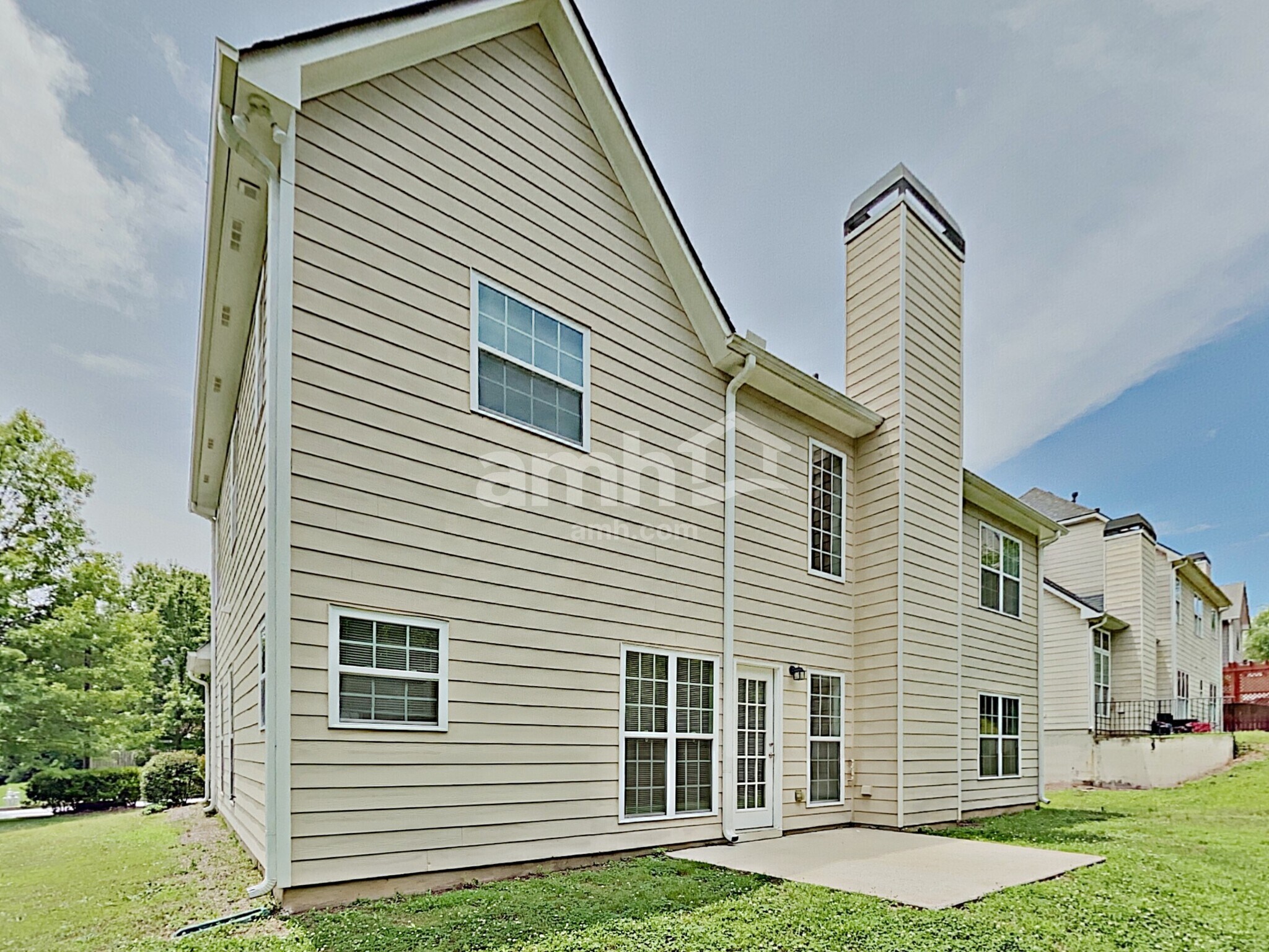 Building Photo - 383 Vine Mountain Way