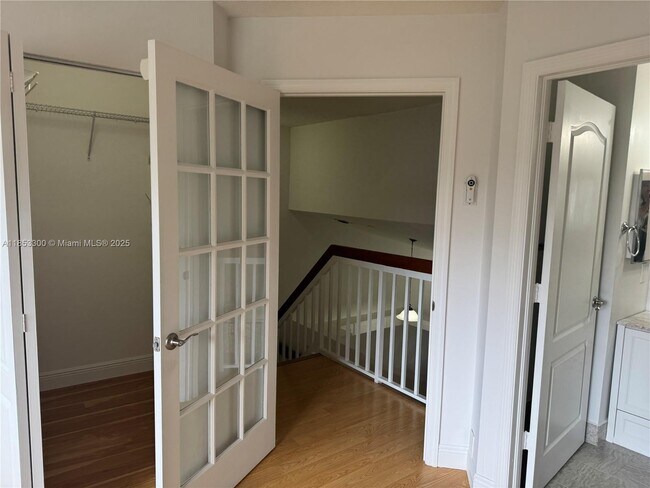 Building Photo - 13910 SW 91st Terrace