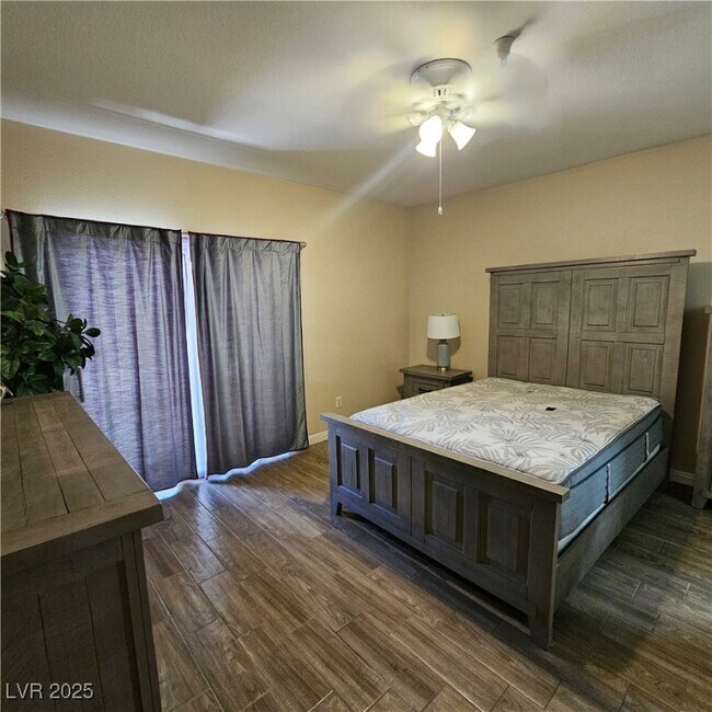 Building Photo - 833 Aspen Peak Loop