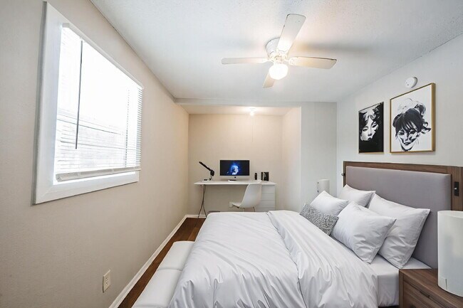 Building Photo - "Charming 3-Bedroom Gem on Udell Street with Spacious Living – 1104 Sq. Ft., Indianapolis!"