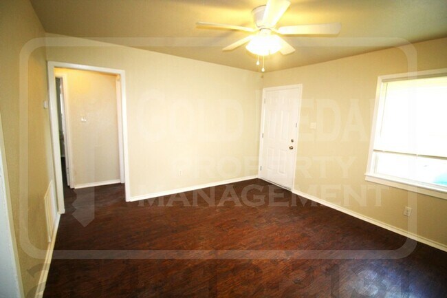 Building Photo - 1000 Morris Dr