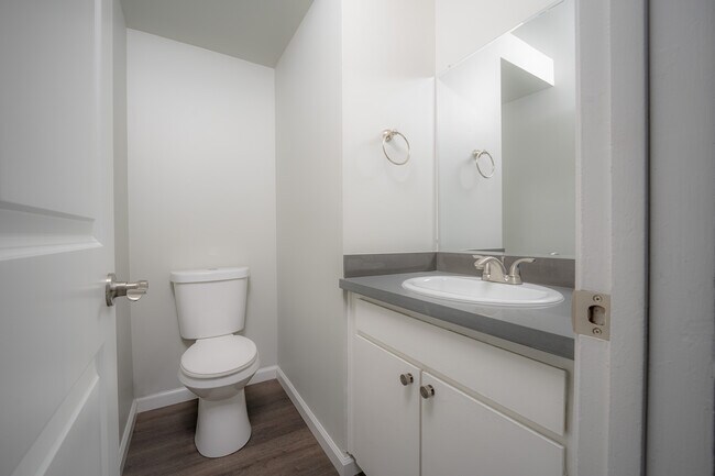 Kiely #7 powder - Parkview Apartments