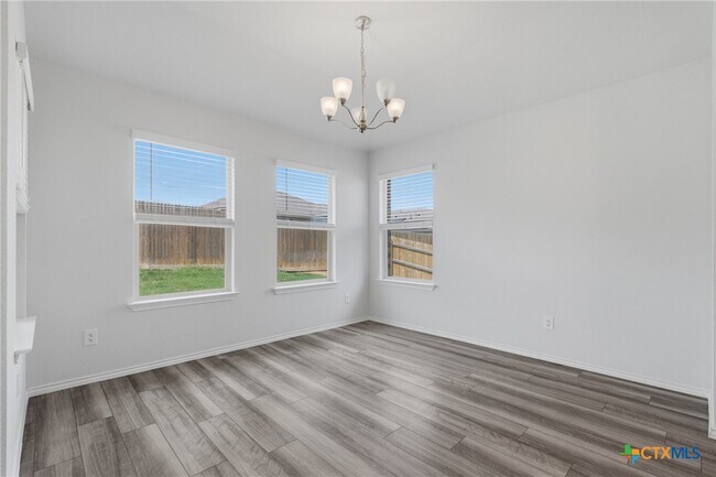 Building Photo - 1310 Prospector Trl