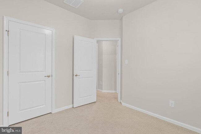 Building Photo - 21 Kohlmyer Dr