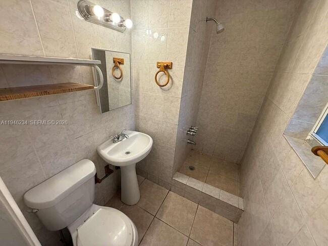 Building Photo - 8201 NW 5th Ct