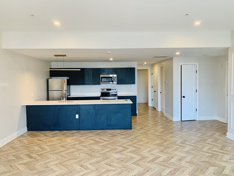 The Kenmore 74 N Pearl St Albany NY 12207 Apartment Finder