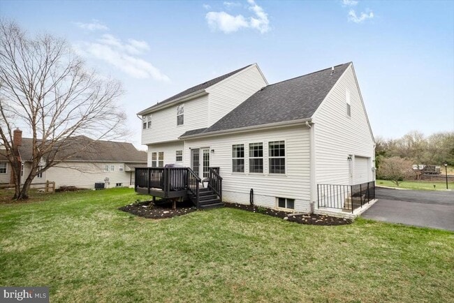 Building Photo - 47 Orleans Dr