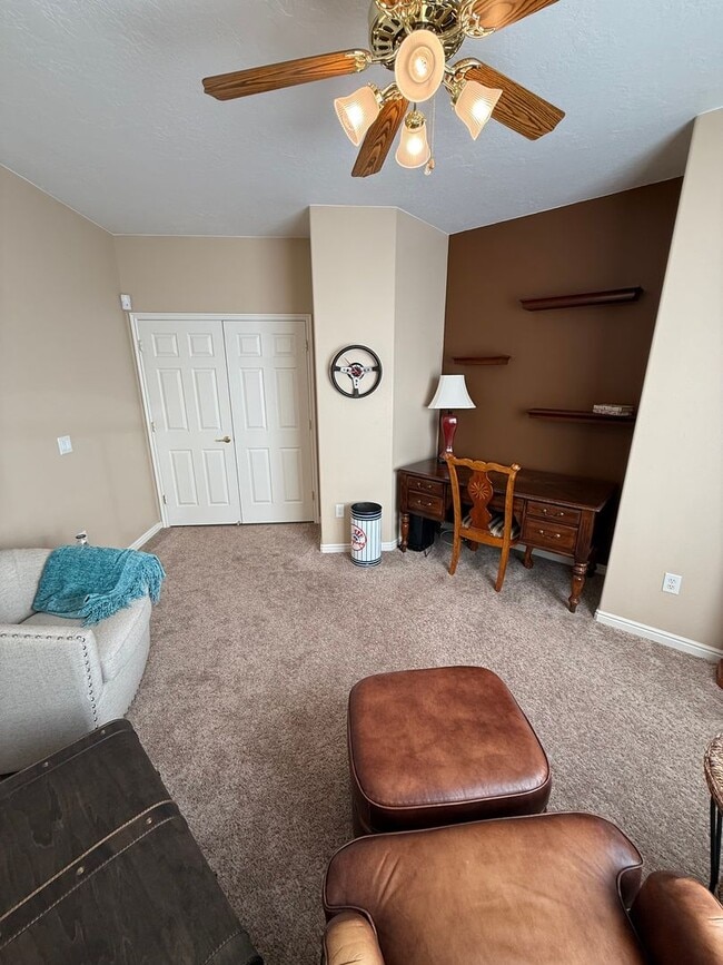 Building Photo - Coral Canyon home -3/2 w/ 2 c garage - Fur...