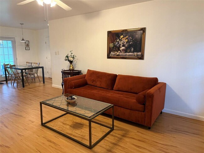 Building Photo - 6307 Huntleigh Way