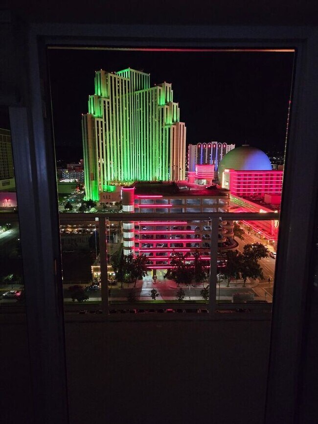 Building Photo - $500 OFF MOVE IN!! Modern 1 Bedroom 1 Bath Luxury Condo at The Montage – Downtown Reno Living at ...