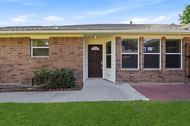 Building Photo - 26218 Cypresswood Dr
