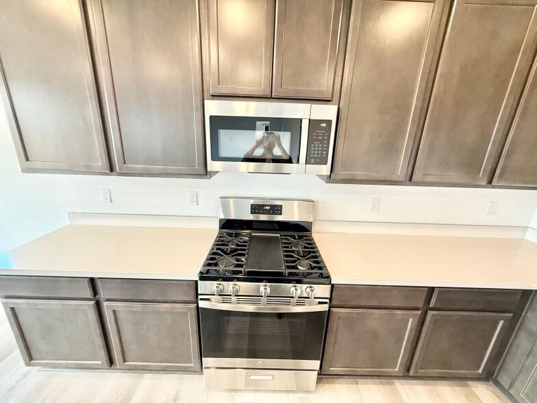 Building Photo - 1089 Carson River Ct