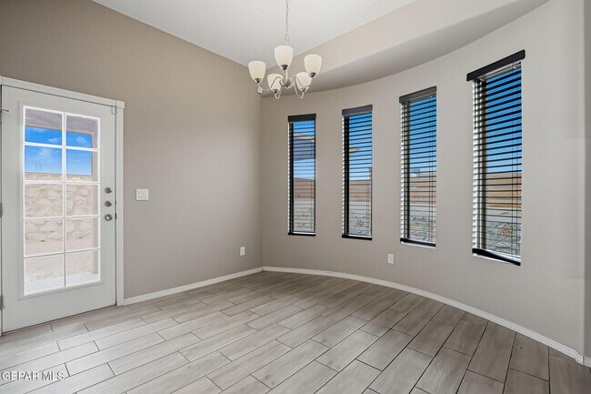 Building Photo - 13960 Garforth Ave