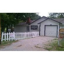 Building Photo - 829 S Lake Dr