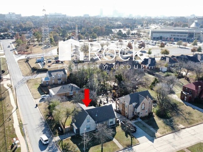 Building Photo - Remodeled Historic Home Near the Capitol, Uptown, Midtown and Paseo districts