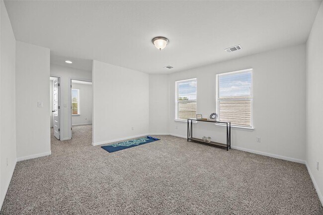 Building Photo - 6915 Tiznow Ln
