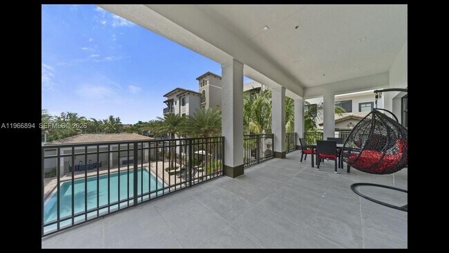 Building Photo - 7850 Pasadena Blvd