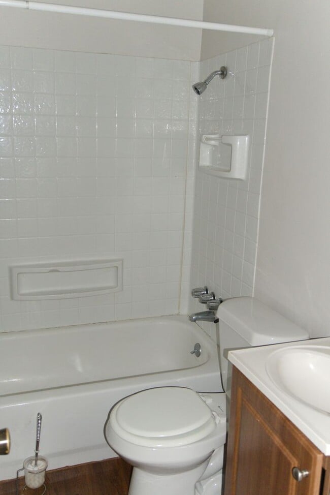 Building Photo - Remodeled Sunset Acres Home