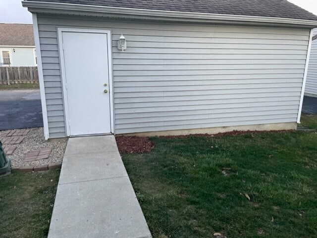 Building Photo - 122 Shay St