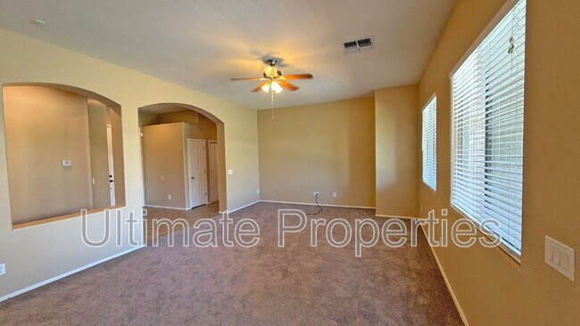 Building Photo - 17610 W Ironwood St